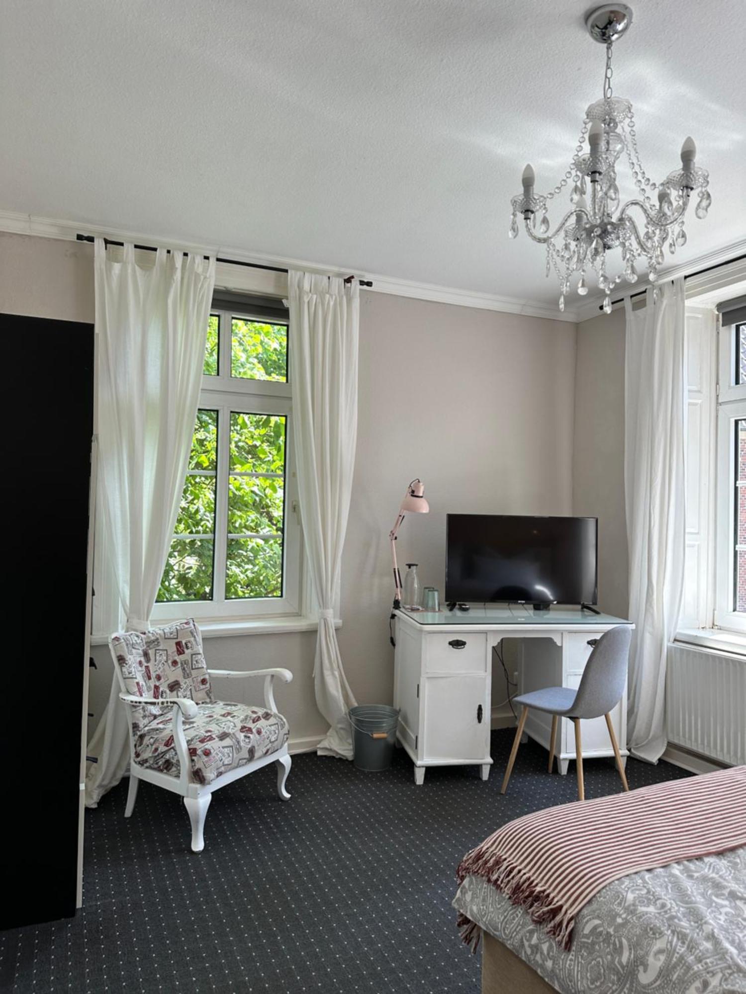 Altes Pastorat Bed & Breakfast Barmstedt Exterior foto