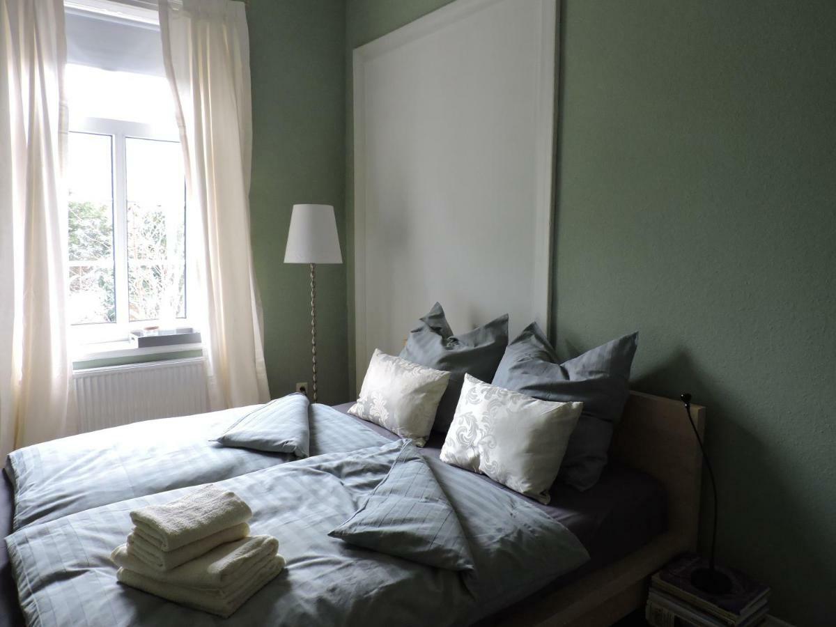 Altes Pastorat Bed & Breakfast Barmstedt Exterior foto